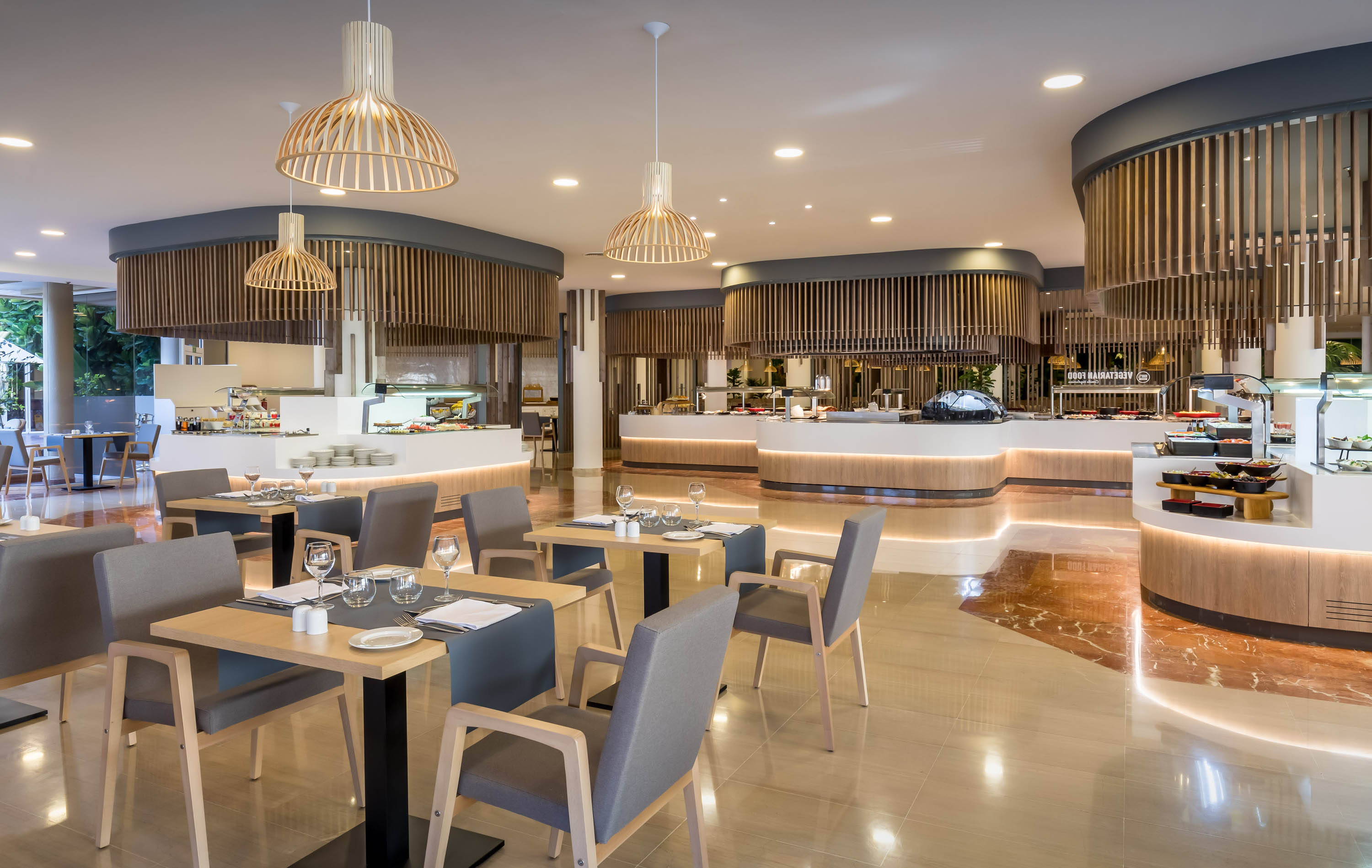 buffet hotel barcelo corralejo bay